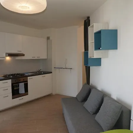 Beautiful Studio With Sea View *